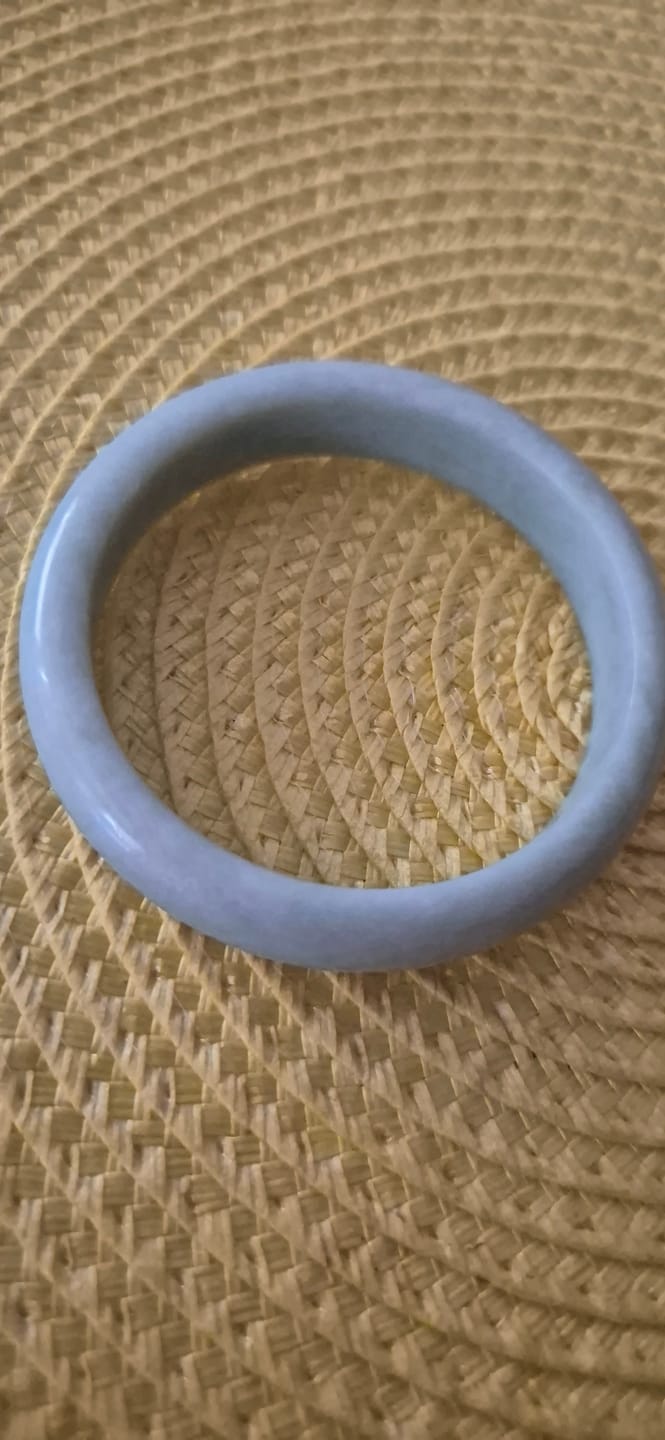Customer photo review of Buddha Stones, natürlicher Jade-Wohlstands-Armreif