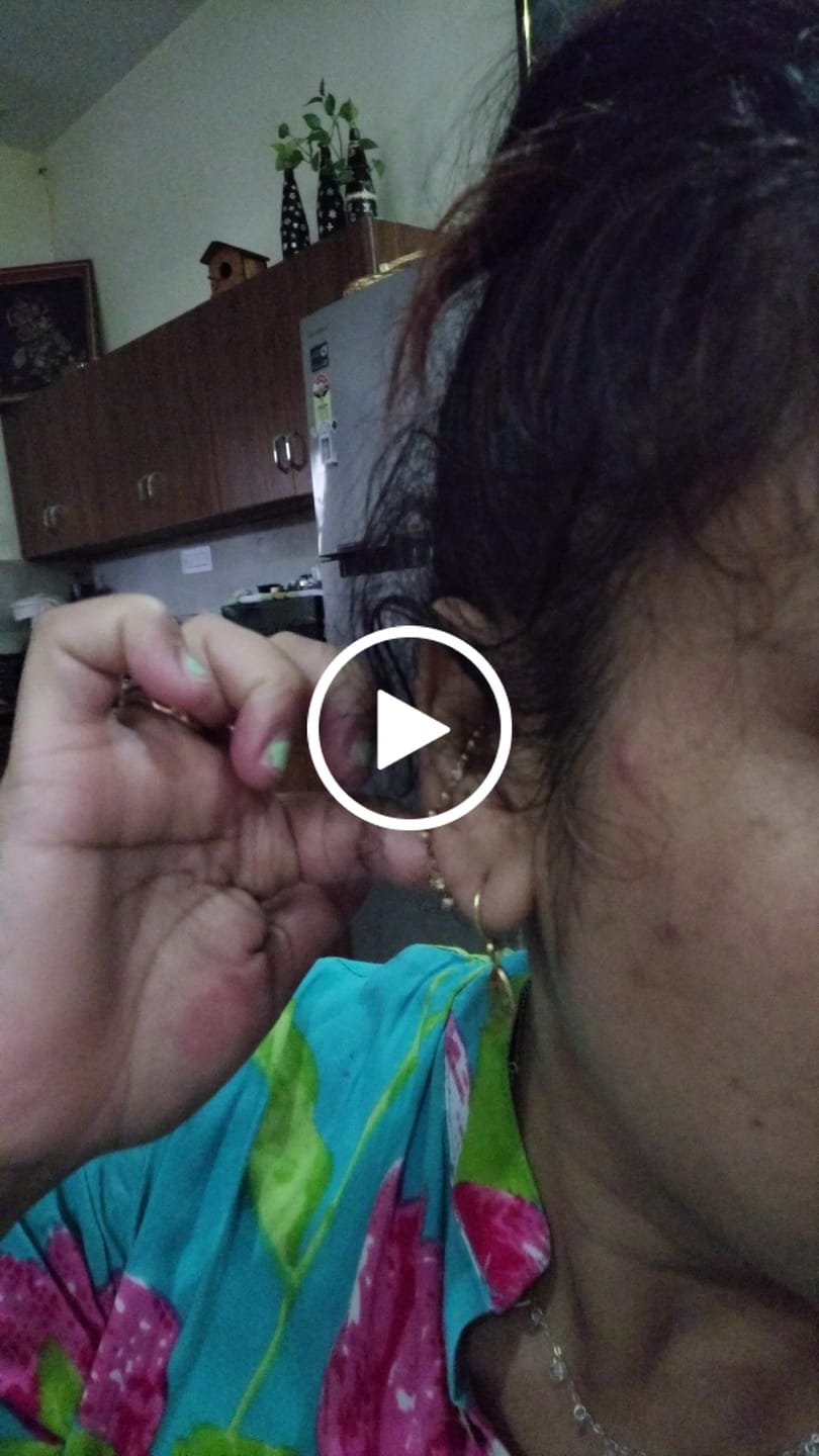 Customer video review of Minimal Citrine Pendant Set