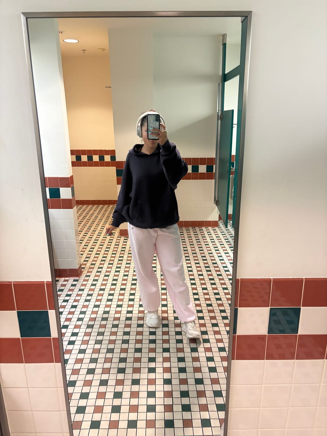 Customer photo review of W5123 - Starlight Hoodie
