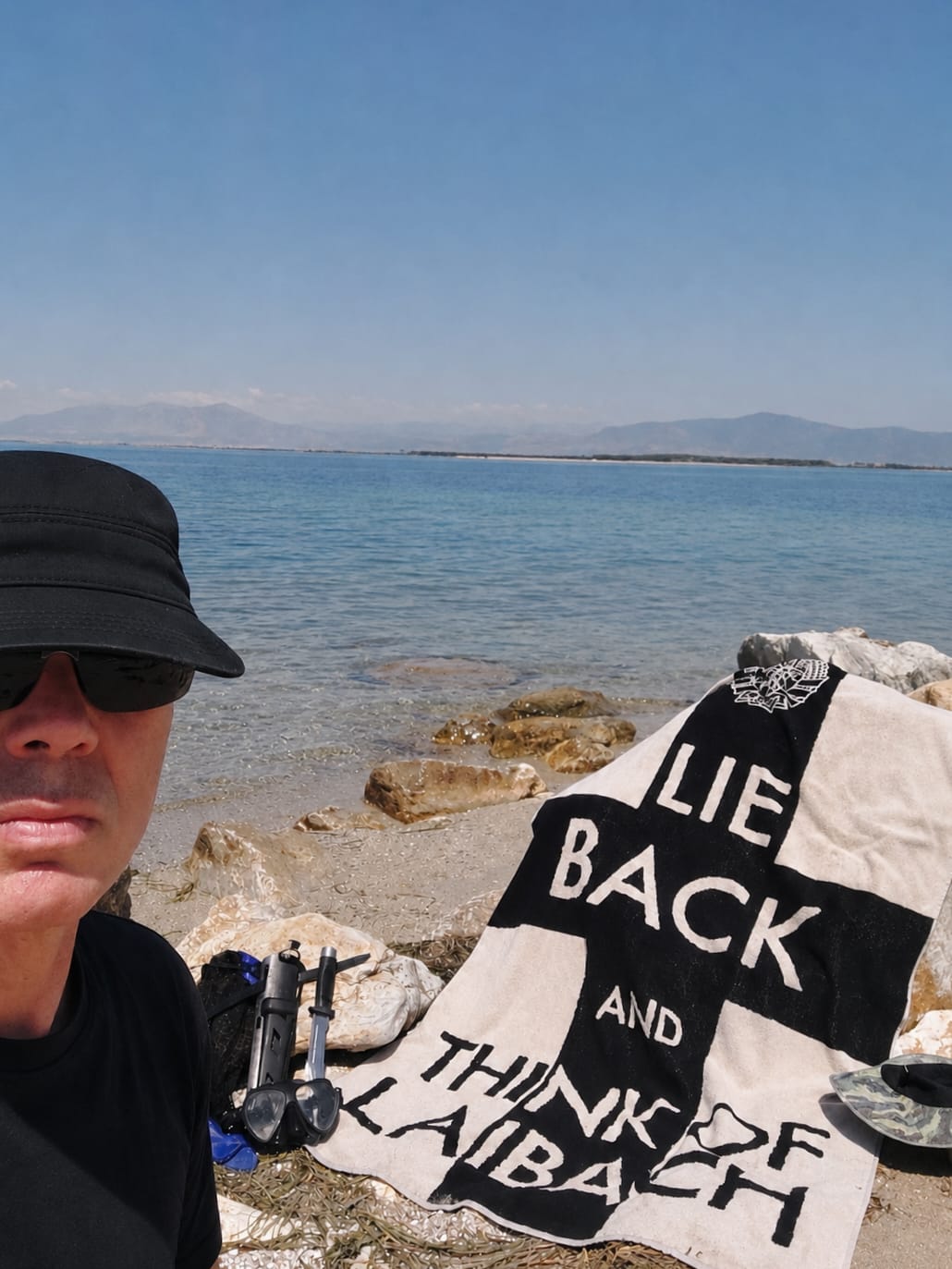 Customer photo review of LieBack - Beach Towel