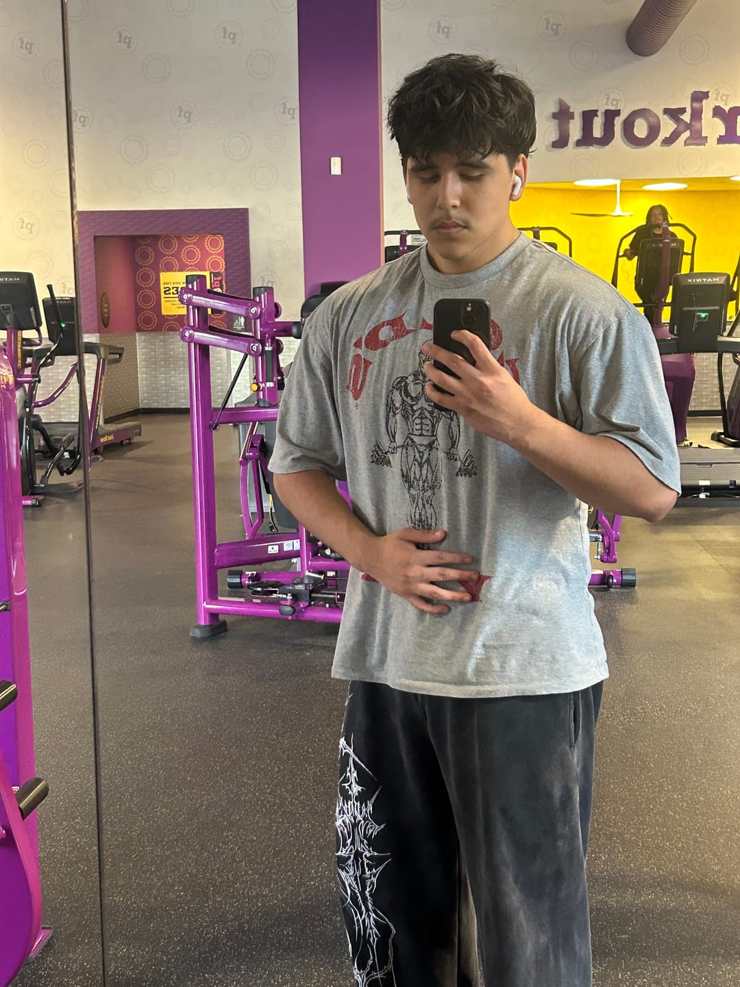 Customer photo review of 4213 - Gold's Iron Legacy Icon Tees