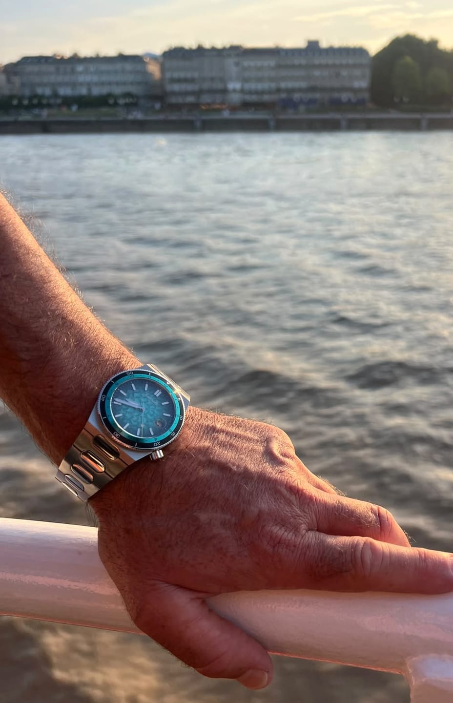 Customer photo review of Oceanic Blue