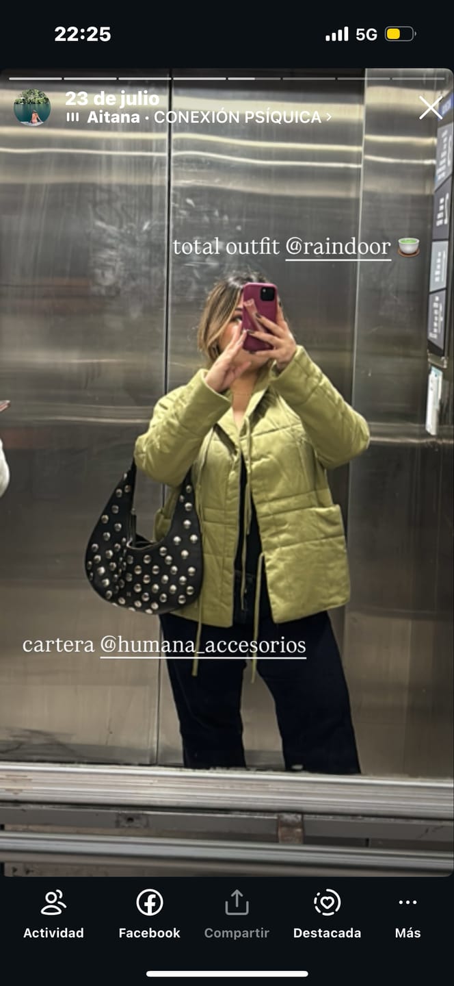 Customer photo review of Chaqueta Acolchada Cintas Pistacho