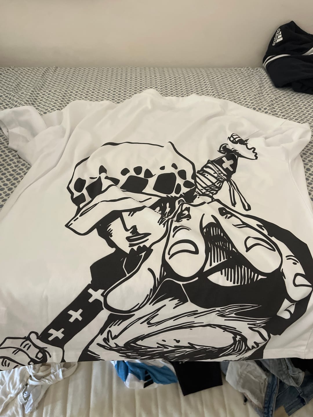 Customer photo review of Law Oversize Tee