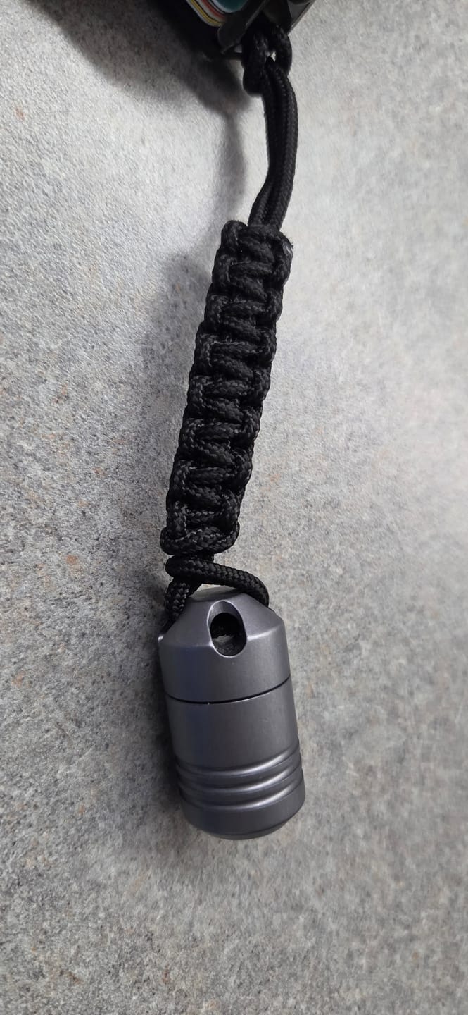 Customer photo review of Cobra Weave 95 Double Loop Lanyard
