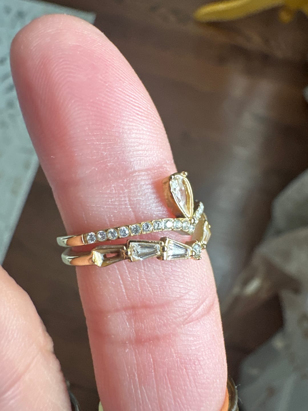 Customer photo review of 18K Gold Lilly Crystal Ring