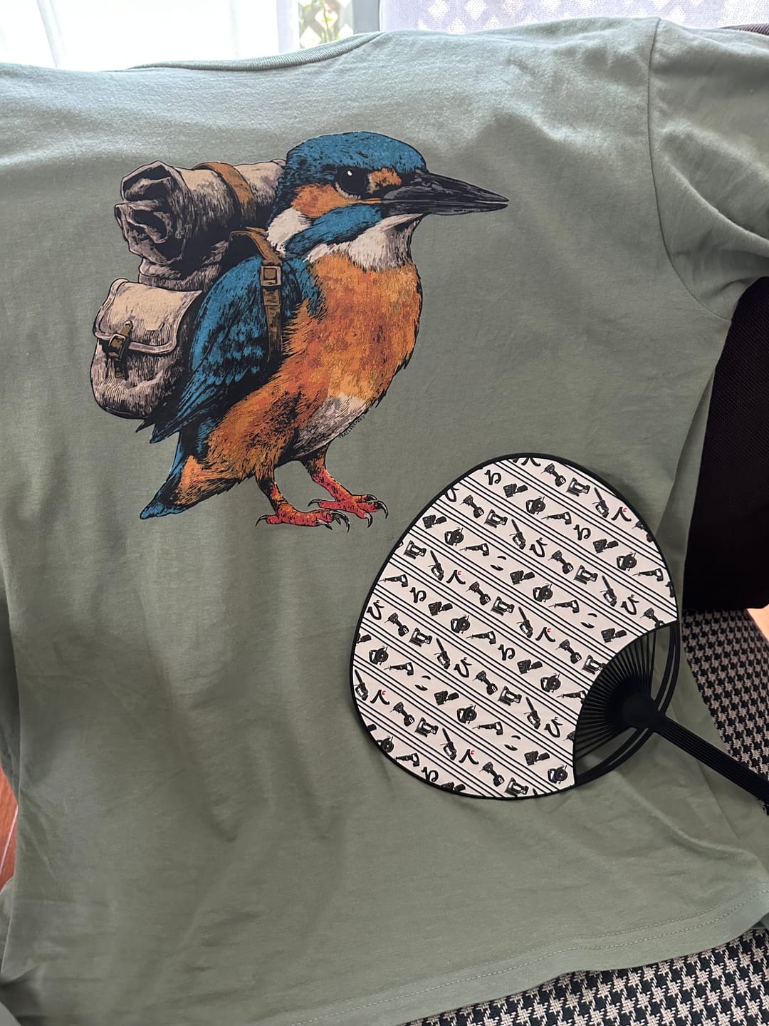 Κριτική με φωτογραφία πελάτη για το Kingfisher Backpacker T-Shirt