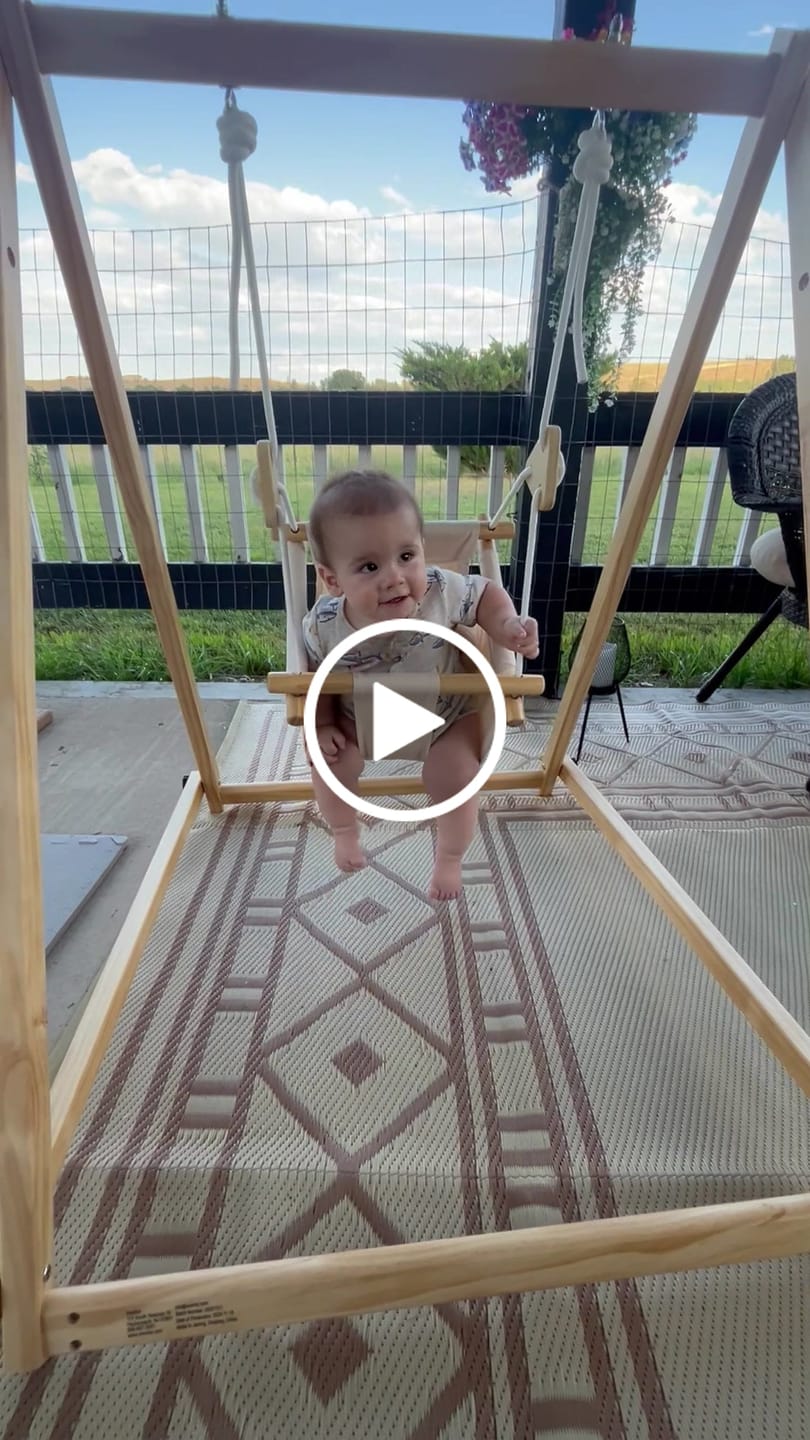 Customer video review of Spruce | Foldable Baby Swing