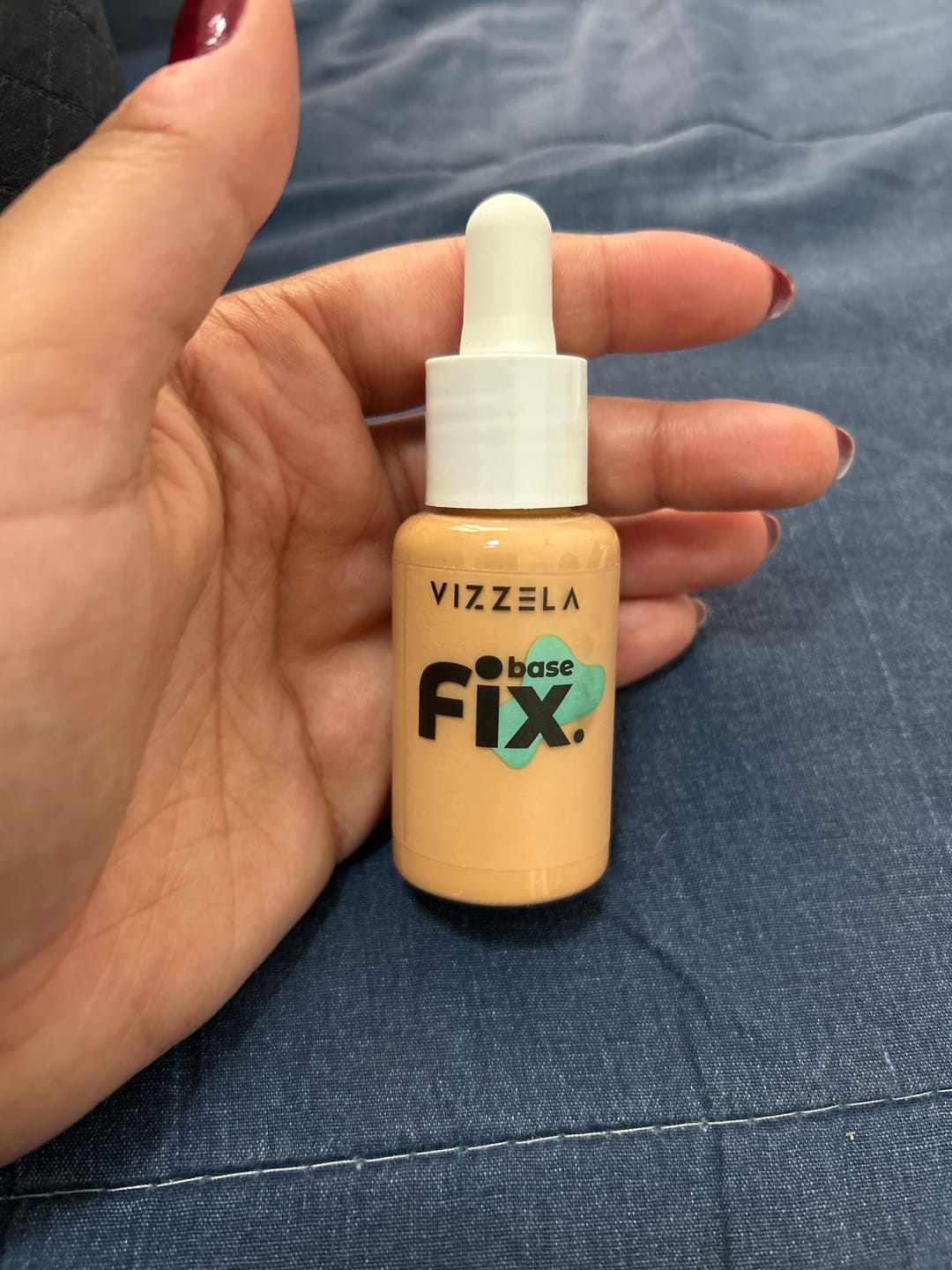 Customer photo review of Base Líquida FIX - Vizzela