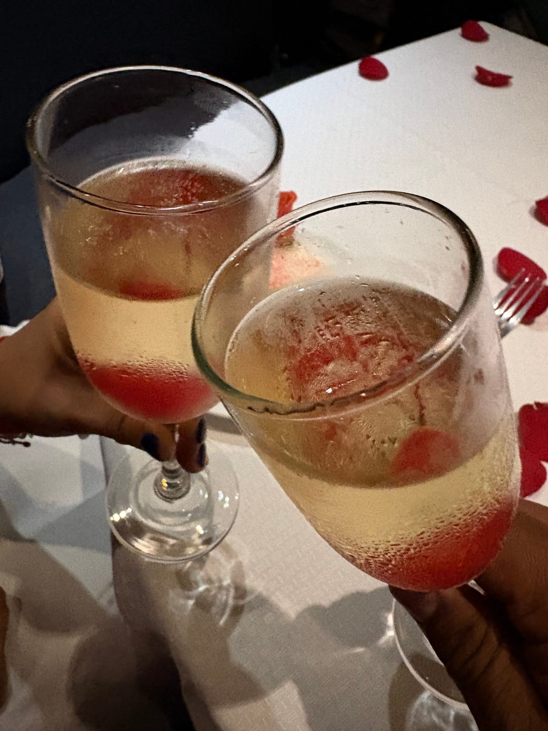 Customer photo review of Cena Romántica