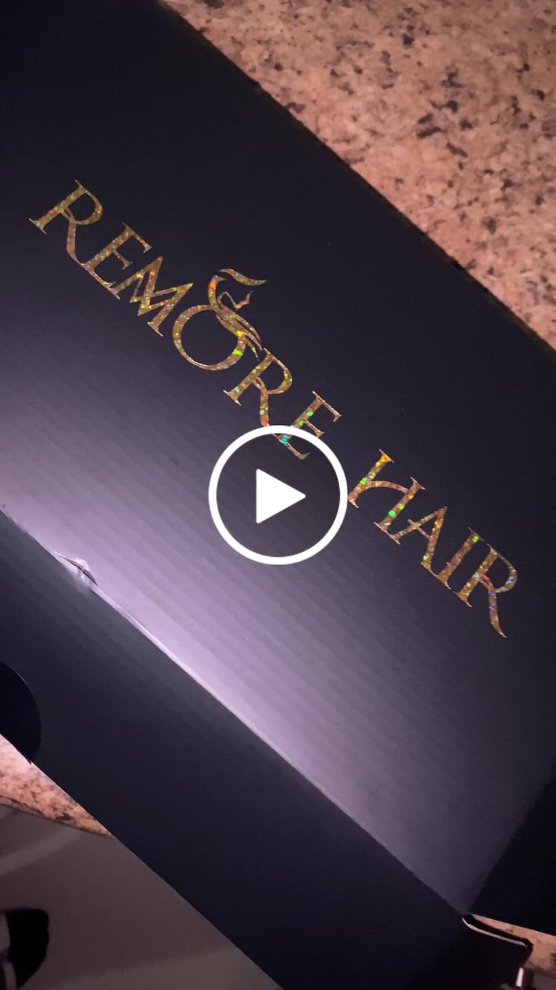 Customer video review of Double Drawn Glue-less Pre- Bleached Bob Wigs