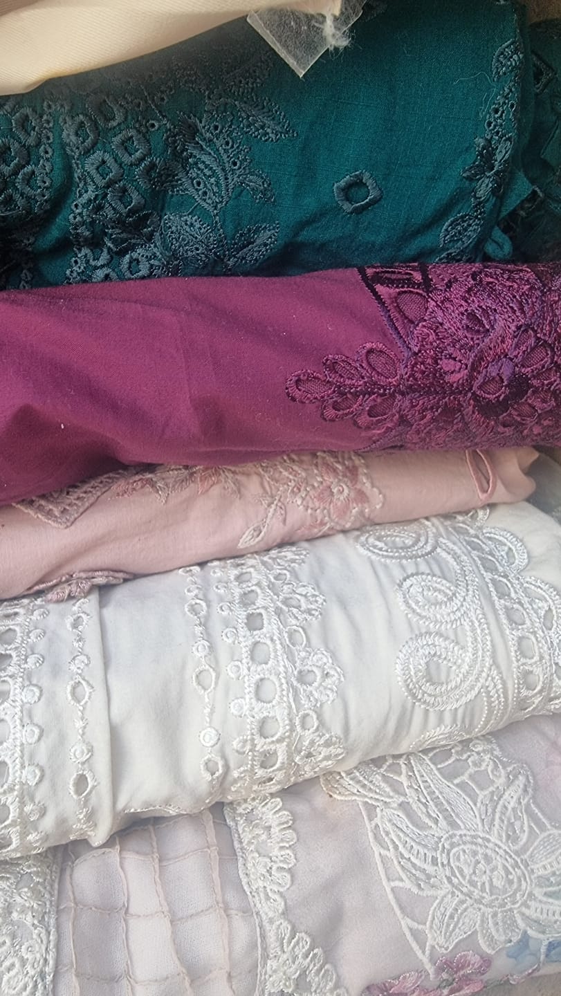Customer photo review of IFE-UE-467-Iznik Printed Lawn Edition 2025