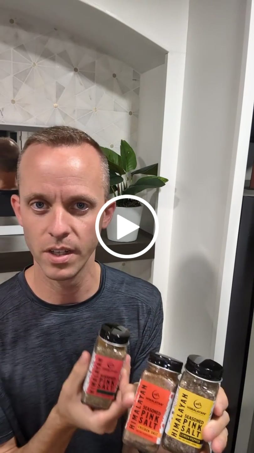 Customer video review of Gourmet Seasoned Himalayan Salt Shaker Set of 3 - Chicken Salt, Lemon Pepper, Tomato Basil