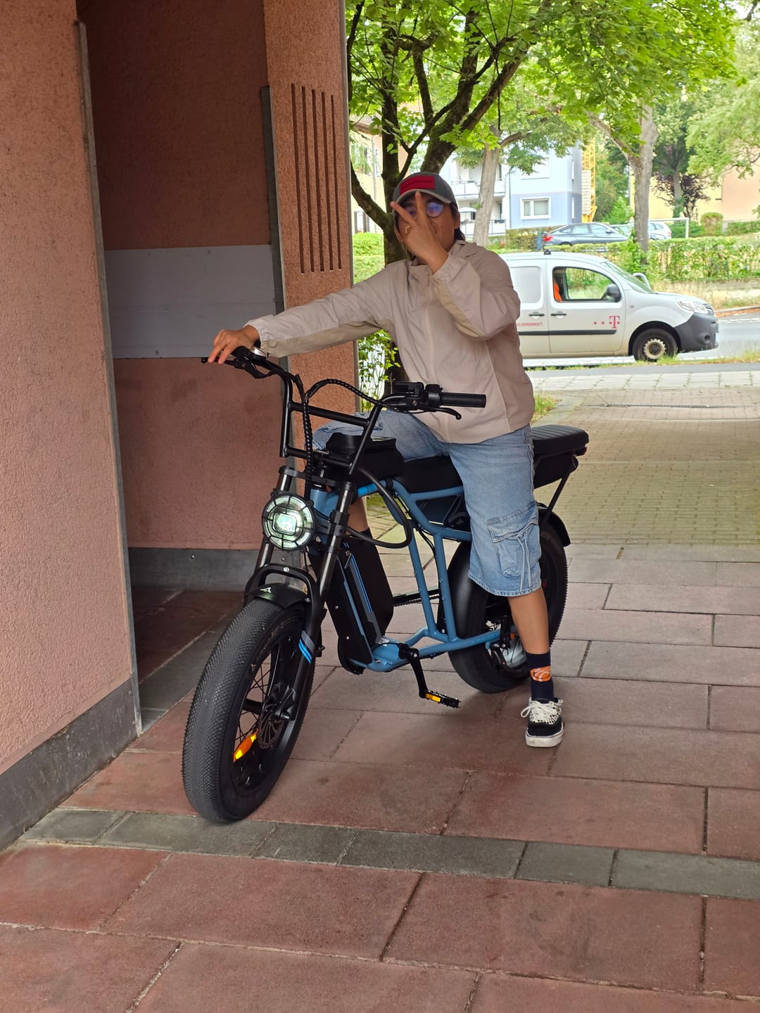 Customer photo review of A-Spadz CAVET Air | Geel
