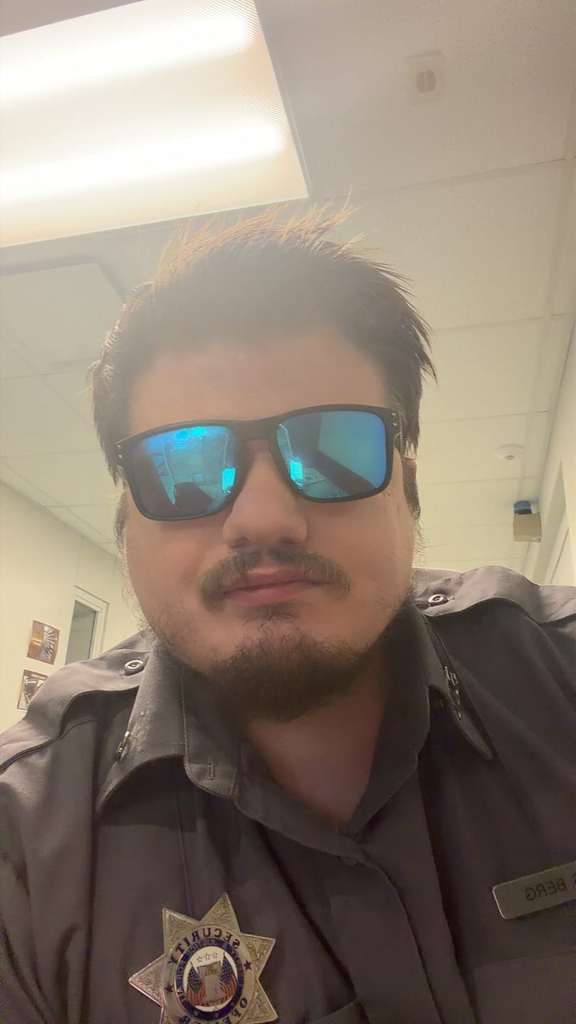 Customer photo review of 80Eighty® Polarized Sunglasses - Blue Chrome