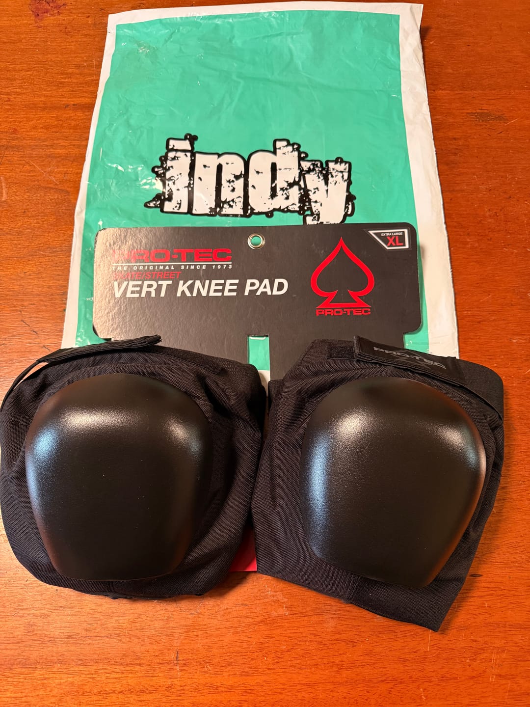 Customer photo review of Rodilleras Protec Vert Knee Pad