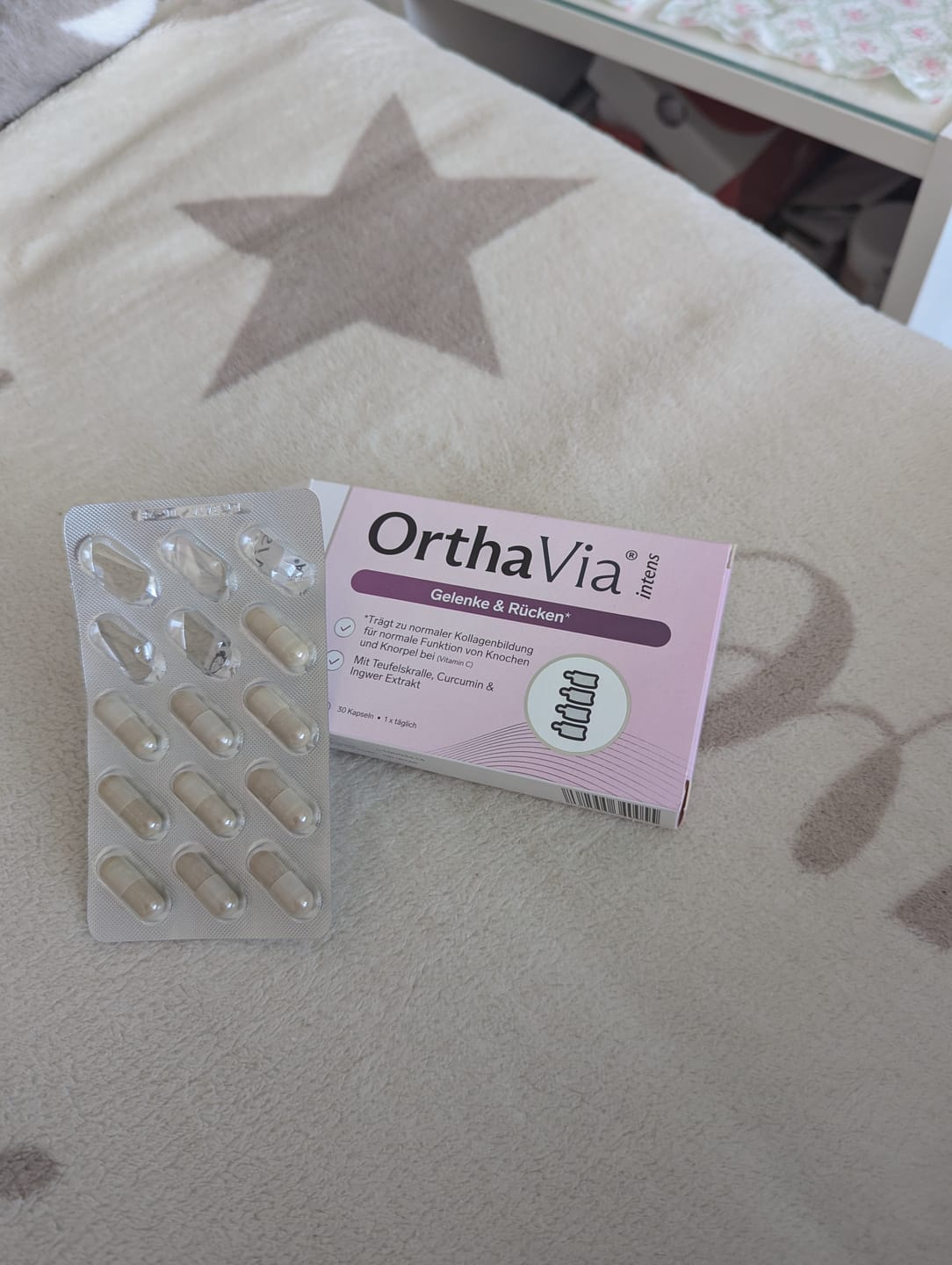 Customer photo review of OrthaVia® intens – Gelenke & Rücken