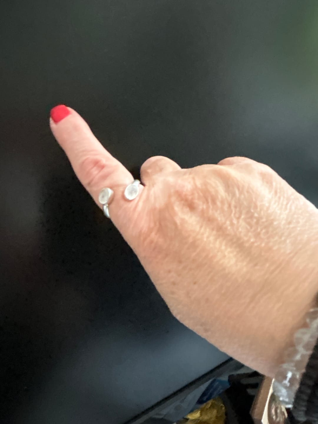 Customer photo review of Moonstone oval ring