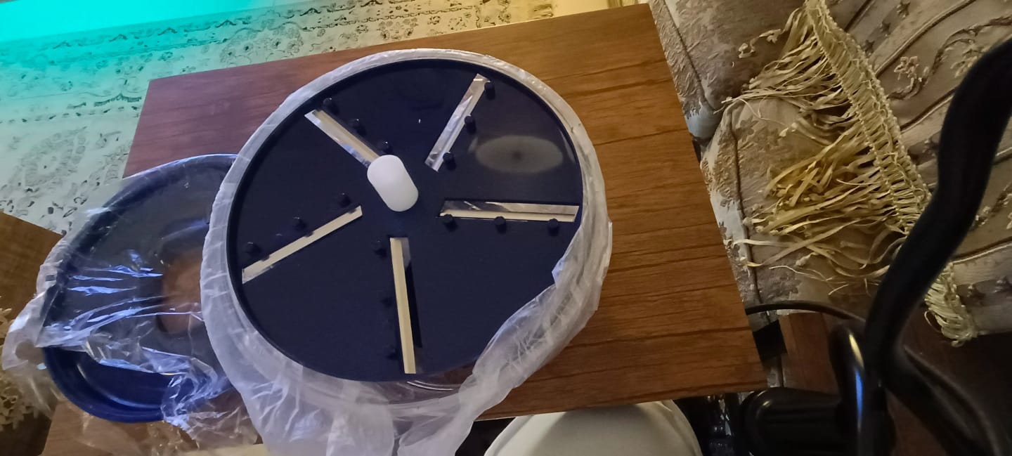 Customer photo review of Calviro SpinPeel™ Elektrische Schiller