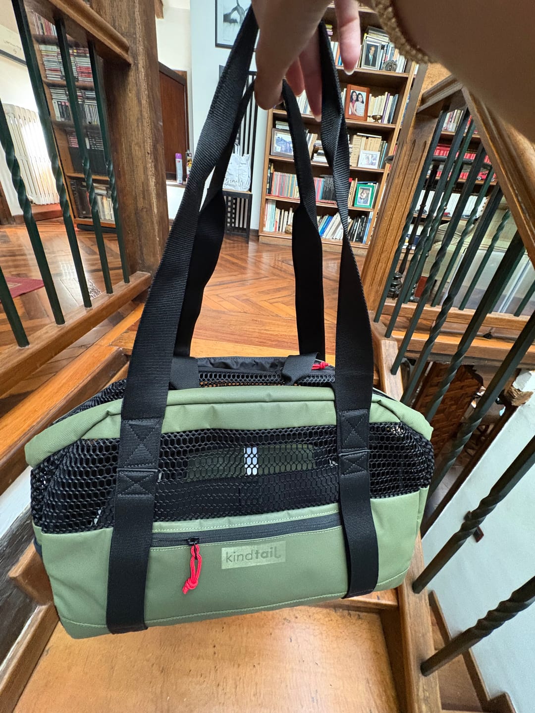 Customer photo review of PAWD Pet Carrier Bag