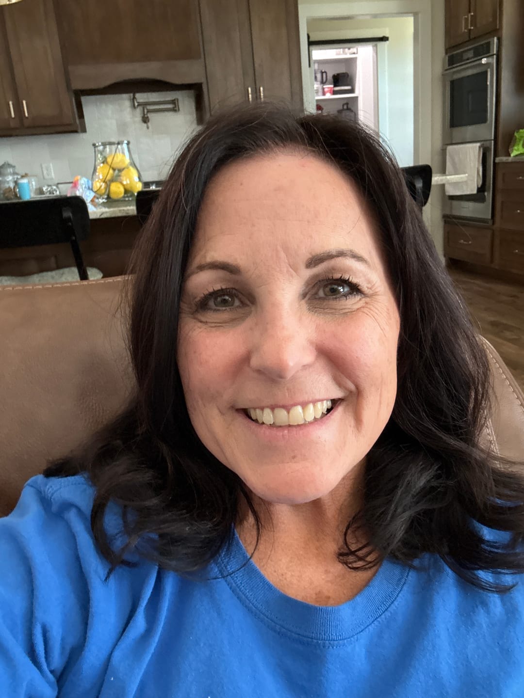 Customer photo review of Adrianna Light Volume Topper