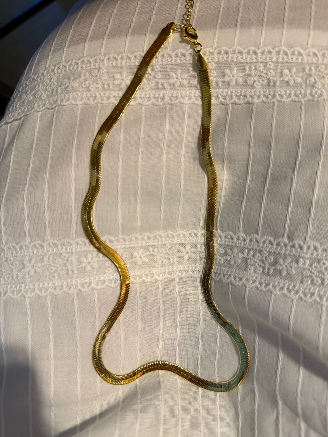 Customer photo review of Delayne 18k White Gold Plated Stacking Necklace Chain