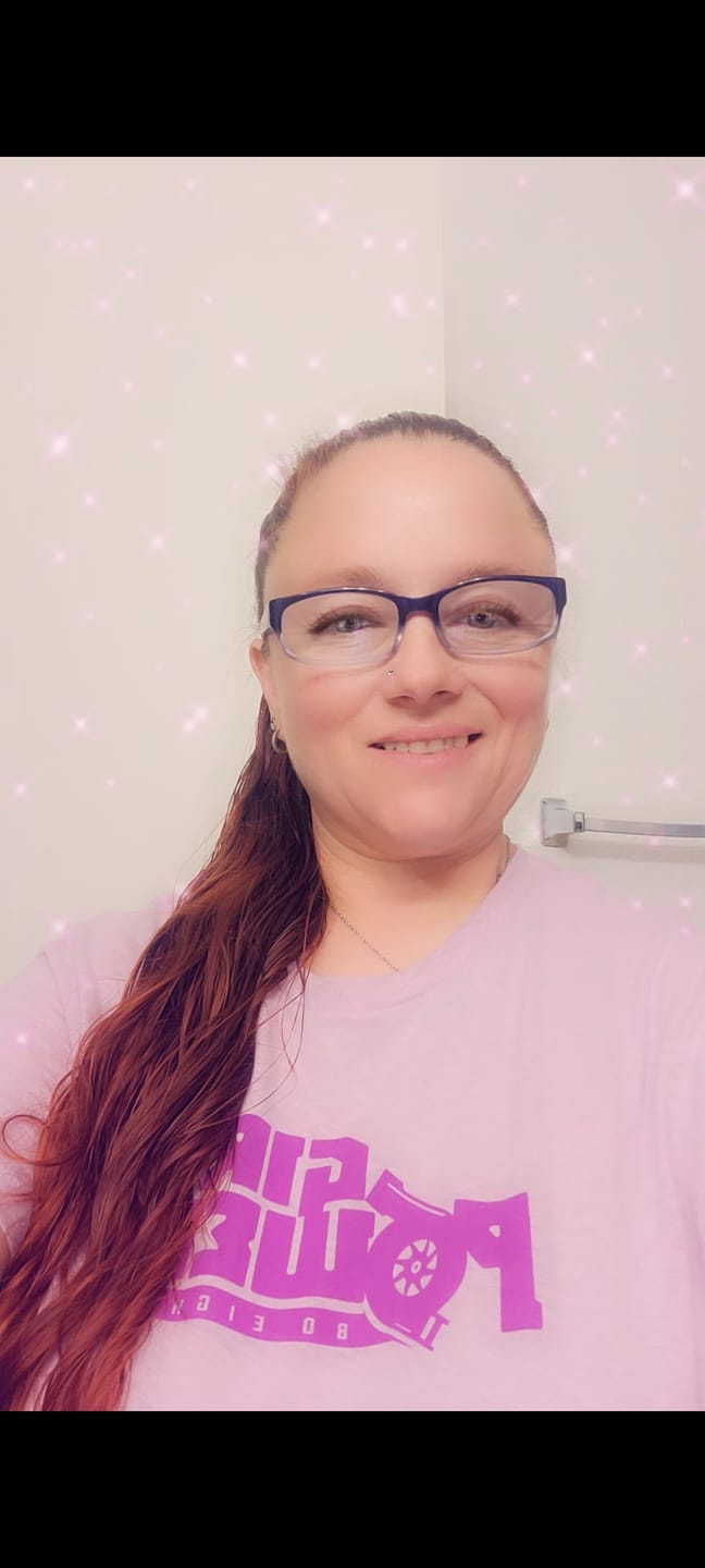 Customer photo review of 80Eighty® Women's Girl Power Shirt