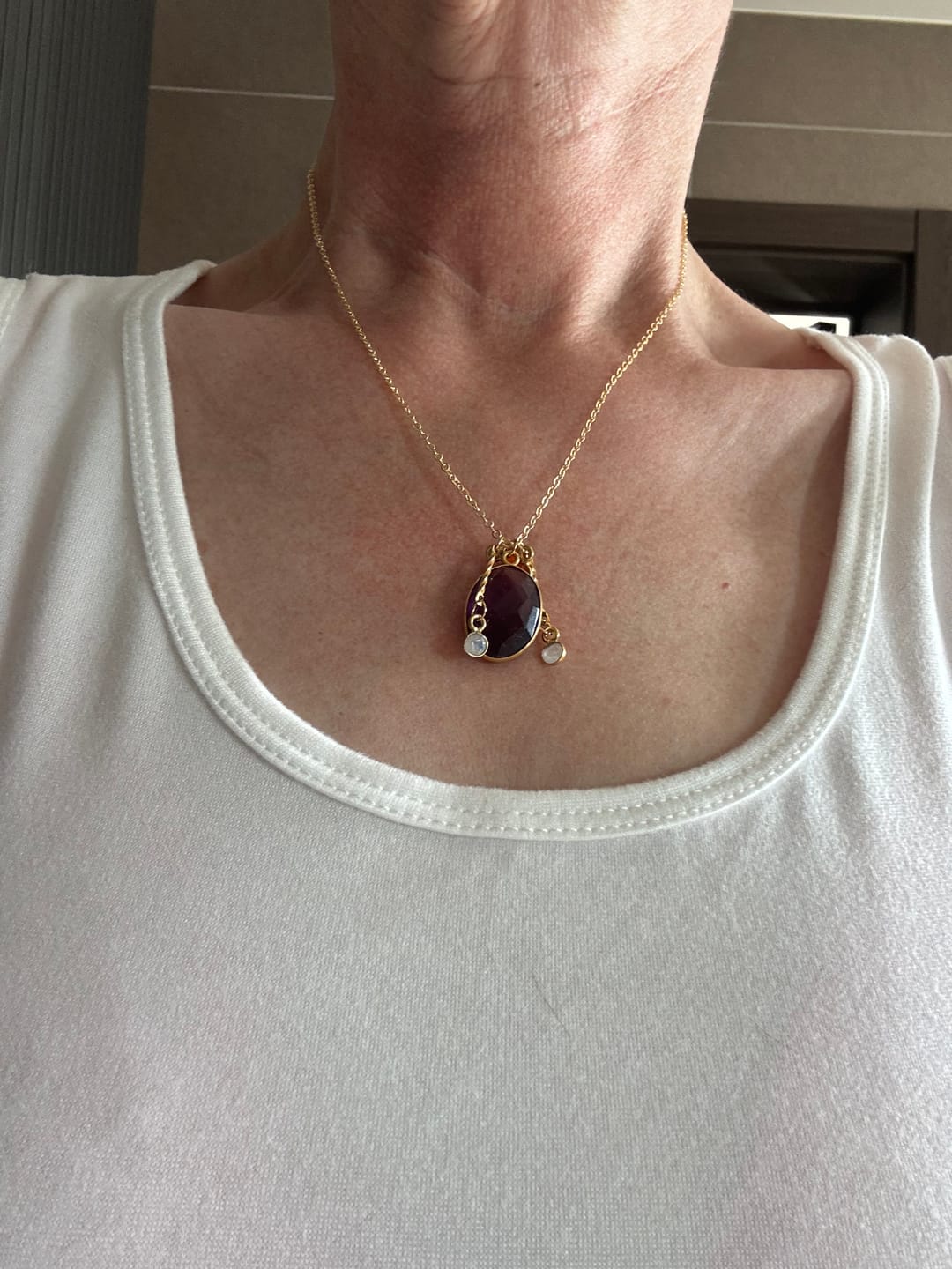 Customer photo review of Voix claire — Collier Améthyste, Pierre de lune & Cornaline #13