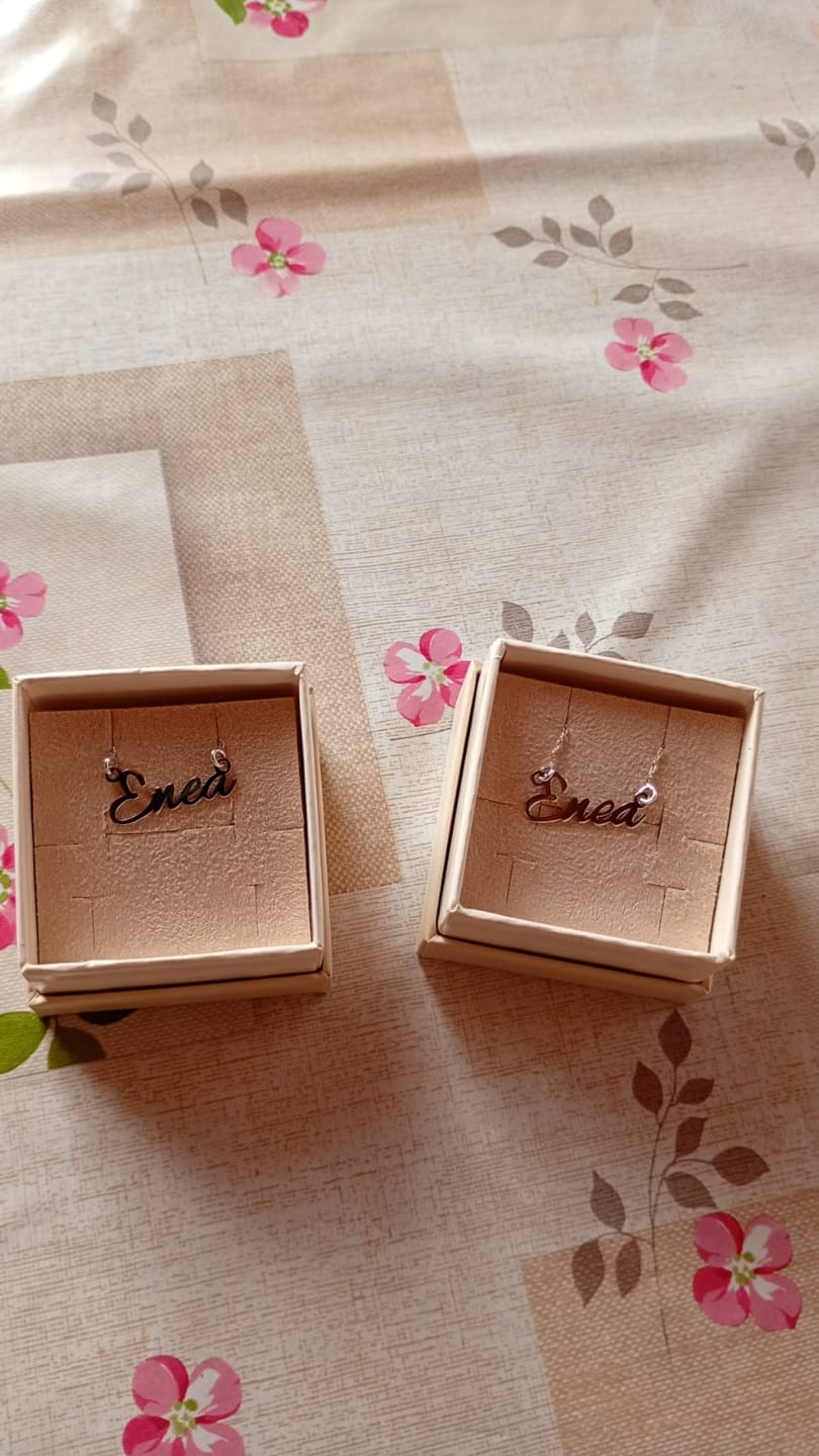 Customer photo review of Collana Nome