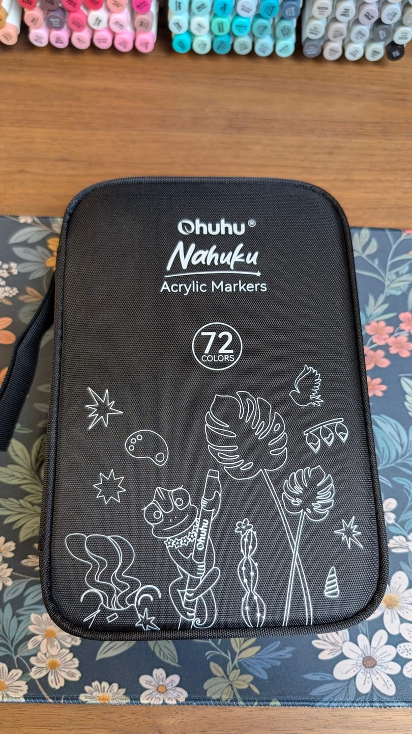Customer photo review of Ohuhu Nahuku Direct-ink Acrylic Markers