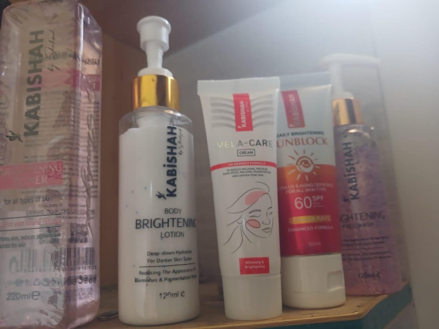 Customer photo review of Flawless Glow Kit
