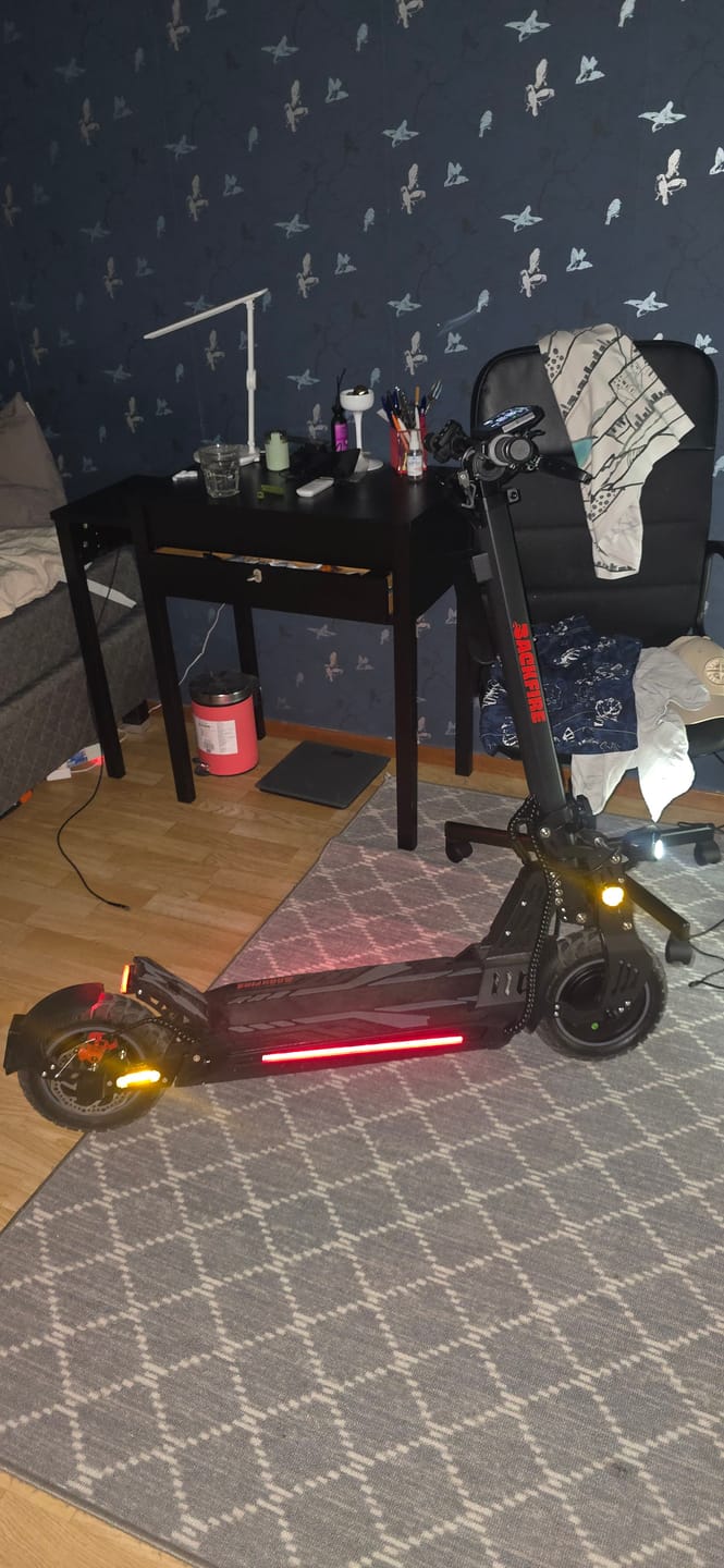 Customer photo review of Backfire M8 Electric Scooter with GPS and Samsung Battery