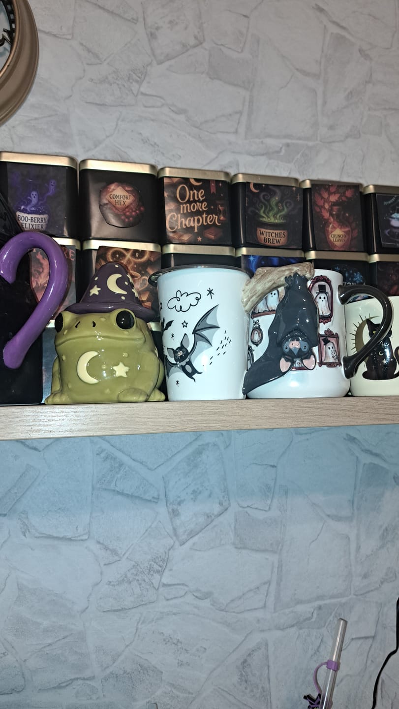 Customer photo review of Fledermaus-Tasse – Keramikbecher mit Fledermaus als Griff