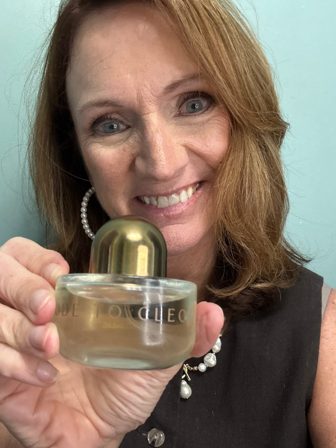 Customer photo review of Ode to Cleo Eau de Parfum