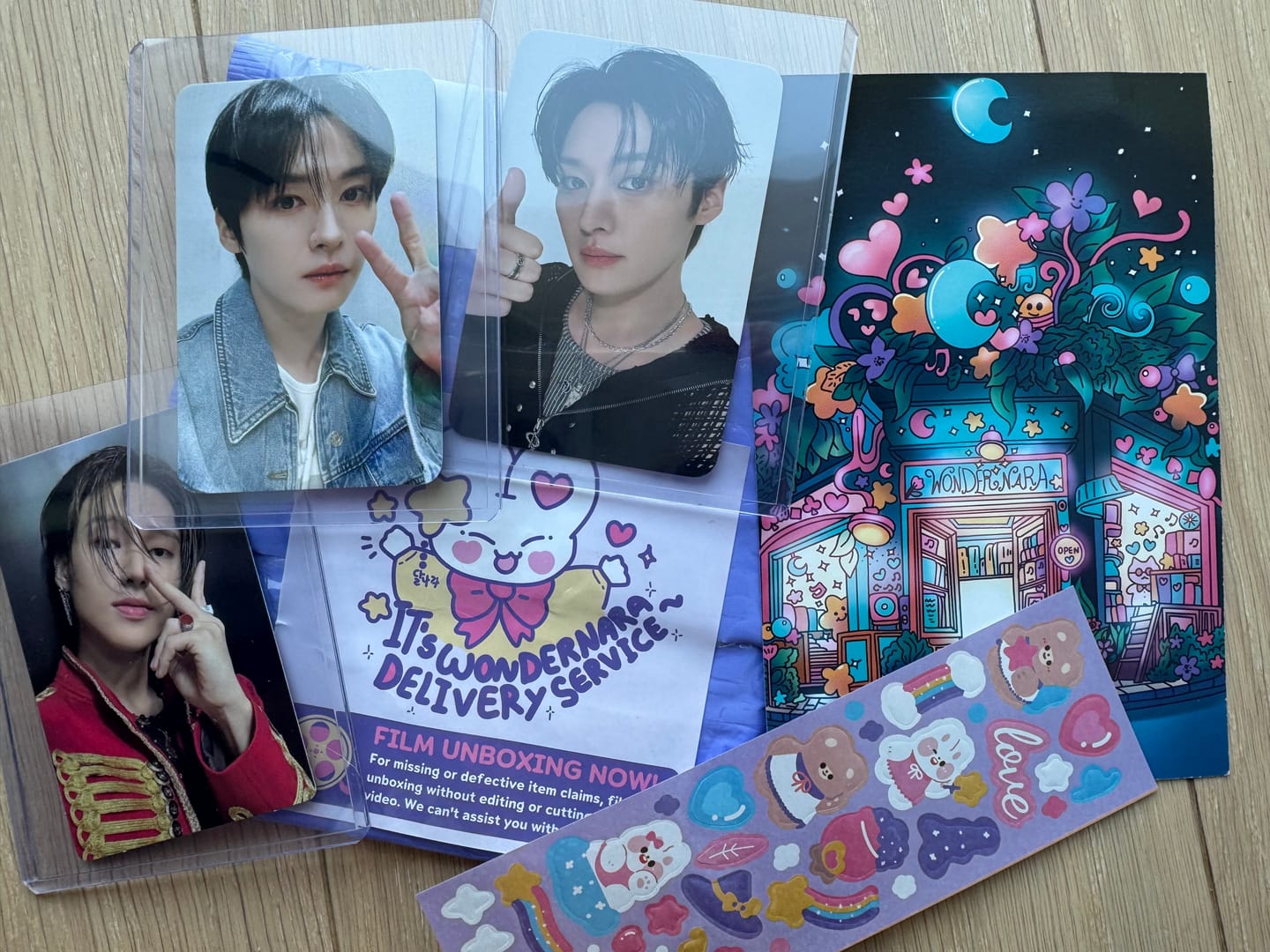 Customer photo review of [8/11 MAKESTAR PHOTOCARD EVENT] STRAY KIDS - Mini Album 'ATE' (Random Ver.)(PRE-ORDER)