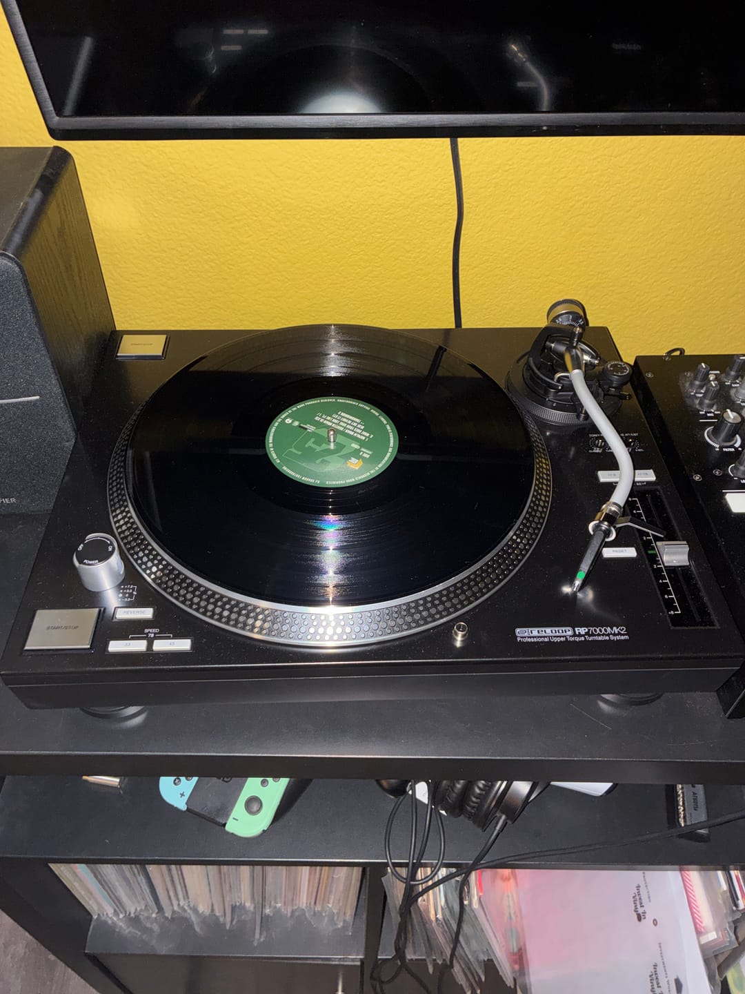 Customer photo review of Reloop RP-7000-MK2 Professional Upper Torque Turntable System