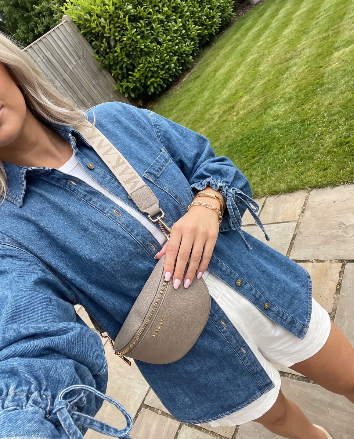 Customer photo review of NOA - TAUPE