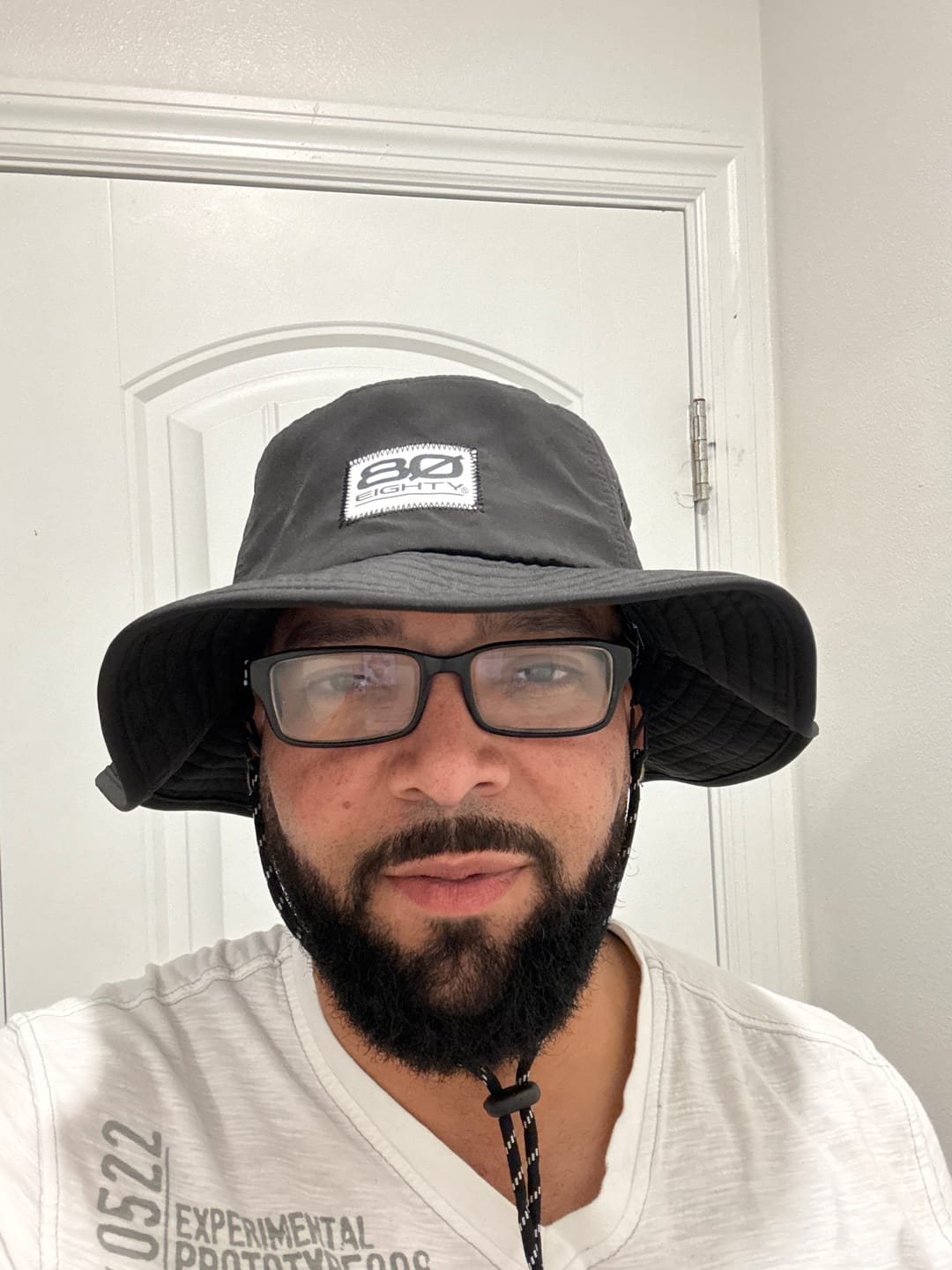 Customer photo review of 80Eighty® Raven Bucket Hat