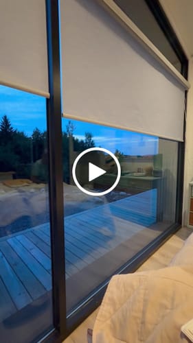 Customer video review of SmartWings Motorized Light Filtering Roller Shades 70% Blackout Essential