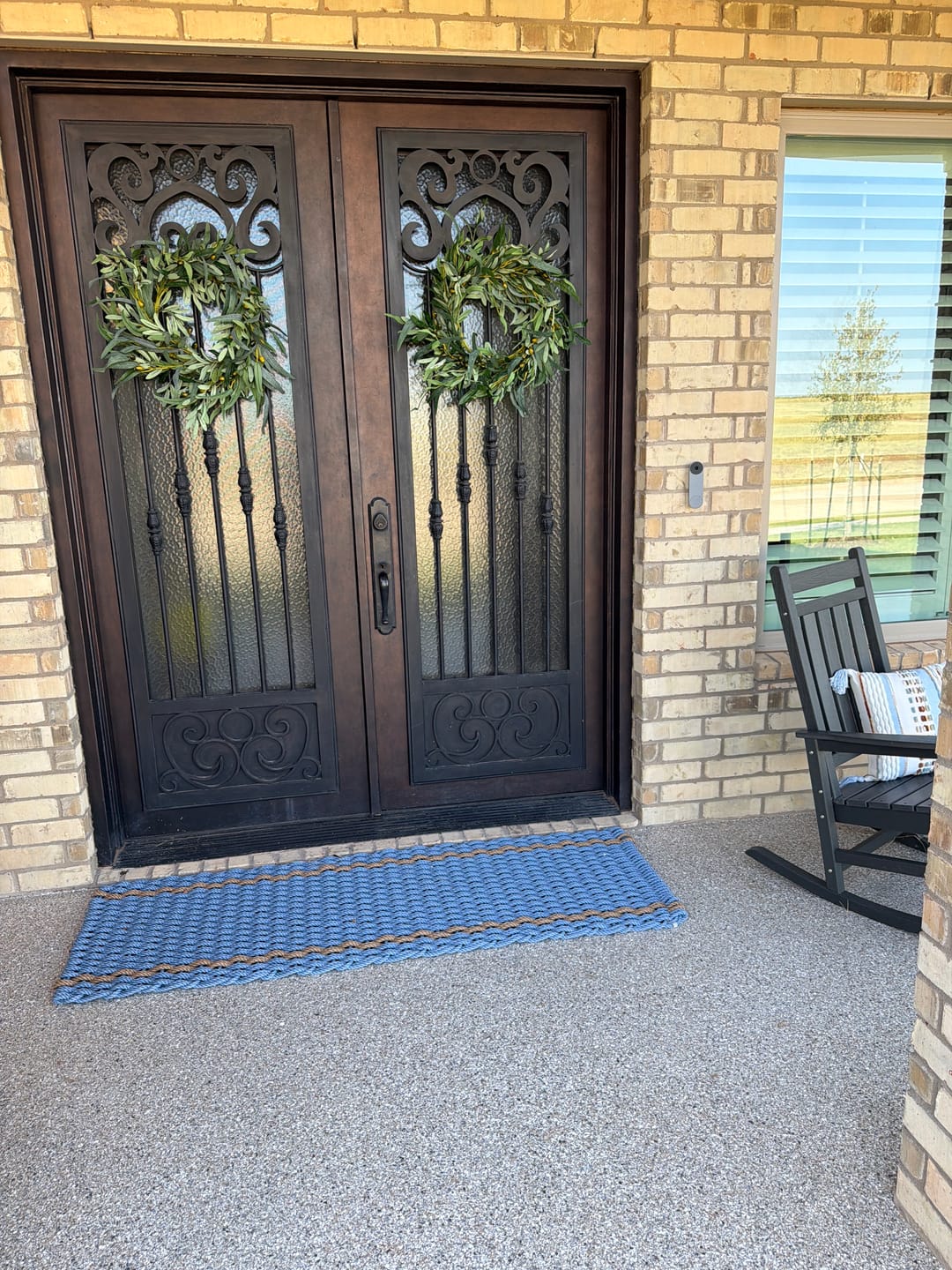 Customer photo review of Glacier Bay with 2 Wheat Stripes Doormat