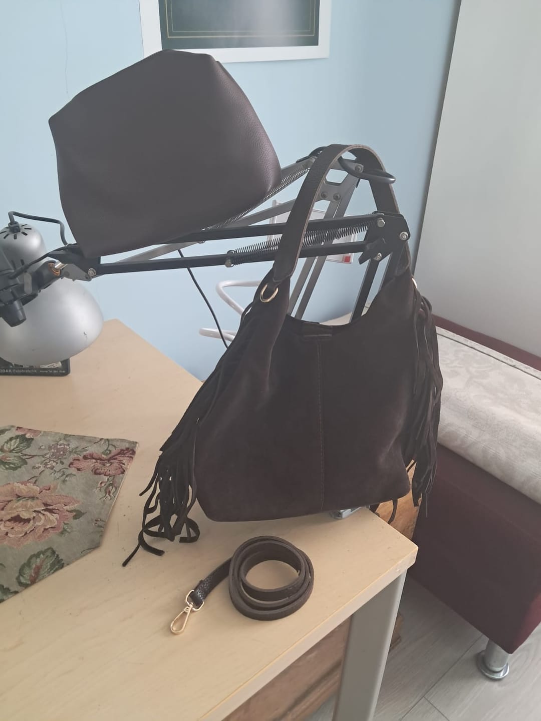 Customer photo review of Terra Püsküllü Yavrulu Süet Çanta – Acı Kahve
