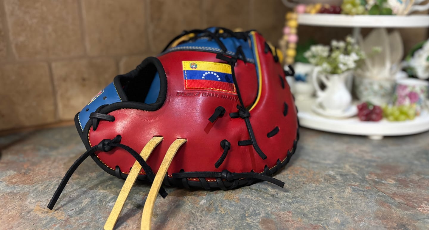 Customer photo review of Conceria 800 Toscano Liscio, 4 oz | 11 Colors