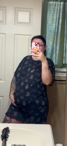Customer photo review of Mojave Mauve + Iron Outlaw French Terry Jogger Set