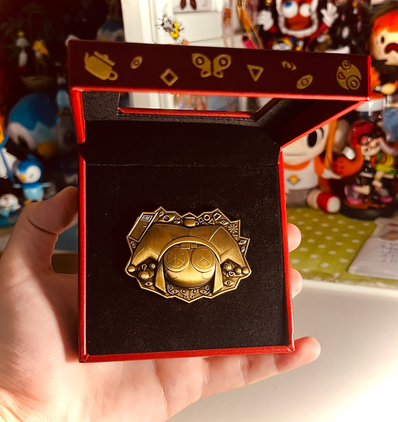 Customer photo review of Pomni Badge