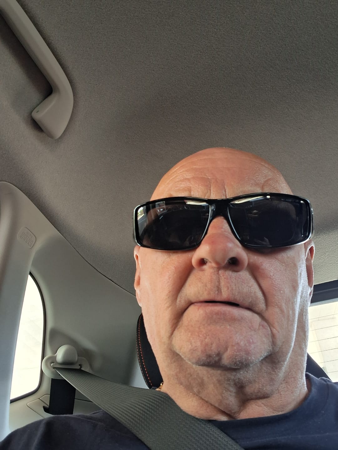 Customer photo review of OverShade™ Polarized Fit-Over Sunglasses