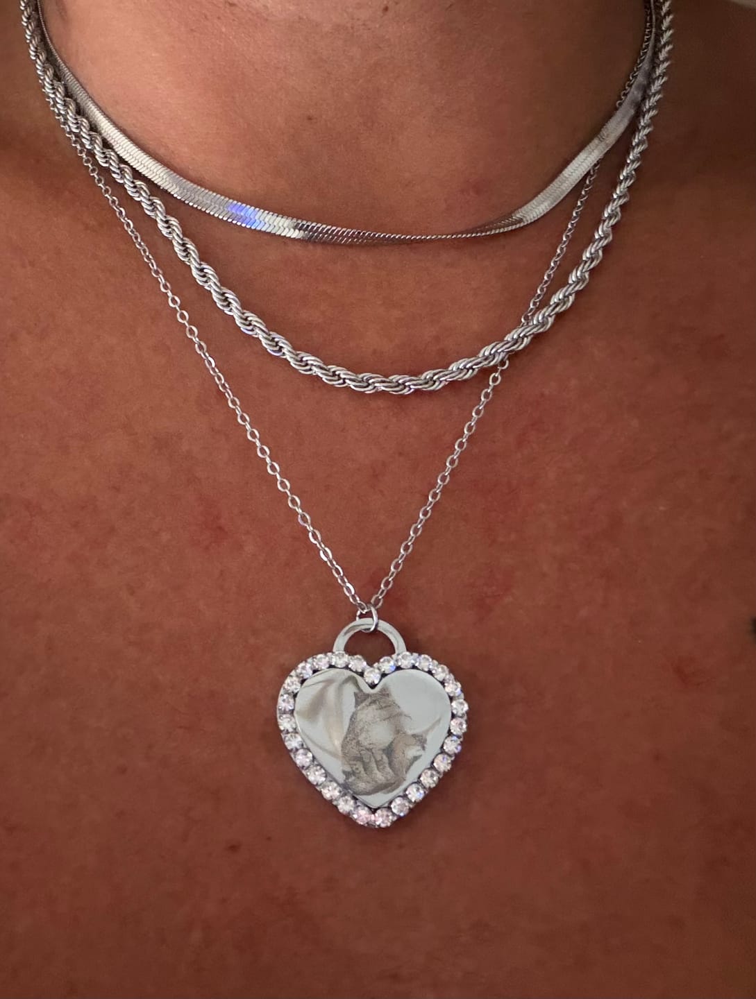 Customer photo review of Collana Cuore Foto Incisa Memory