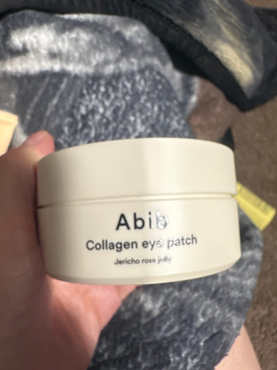 Customer photo review of Vegan Collagen eye patch Jericho rose jelly