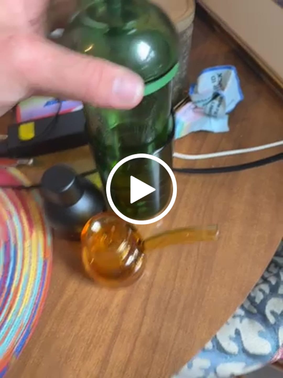 Customer video review of Vesper Gravity Bong