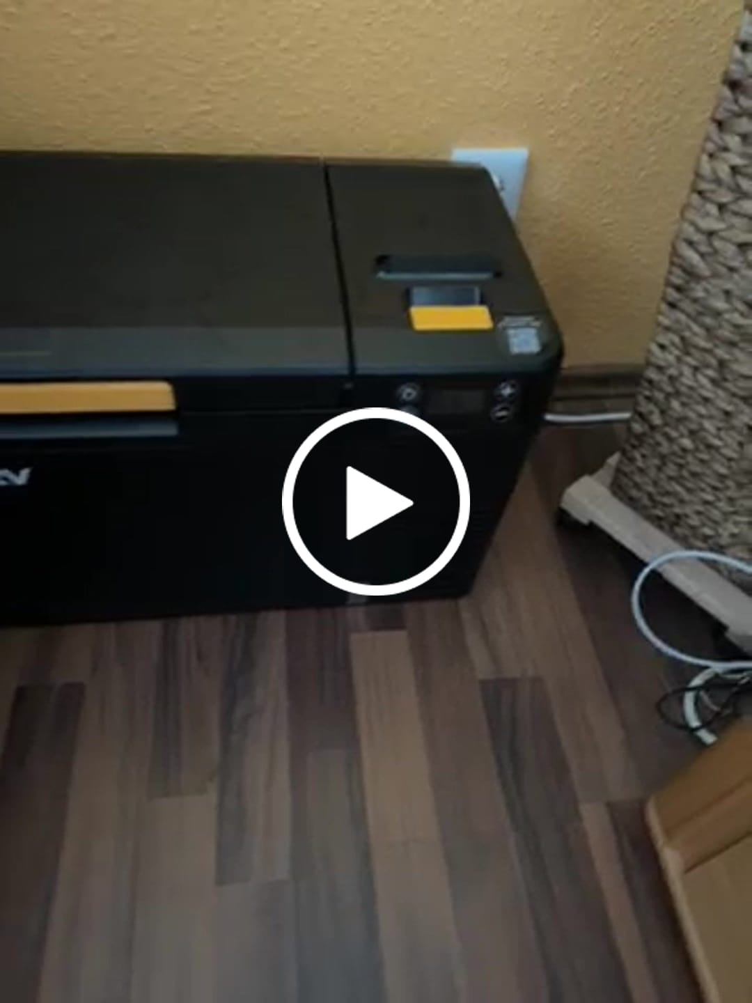 Customer video review of BougeRV Neuer CRX3 22 L tragbarer Kühl- und Gefrierschrank für das Auto