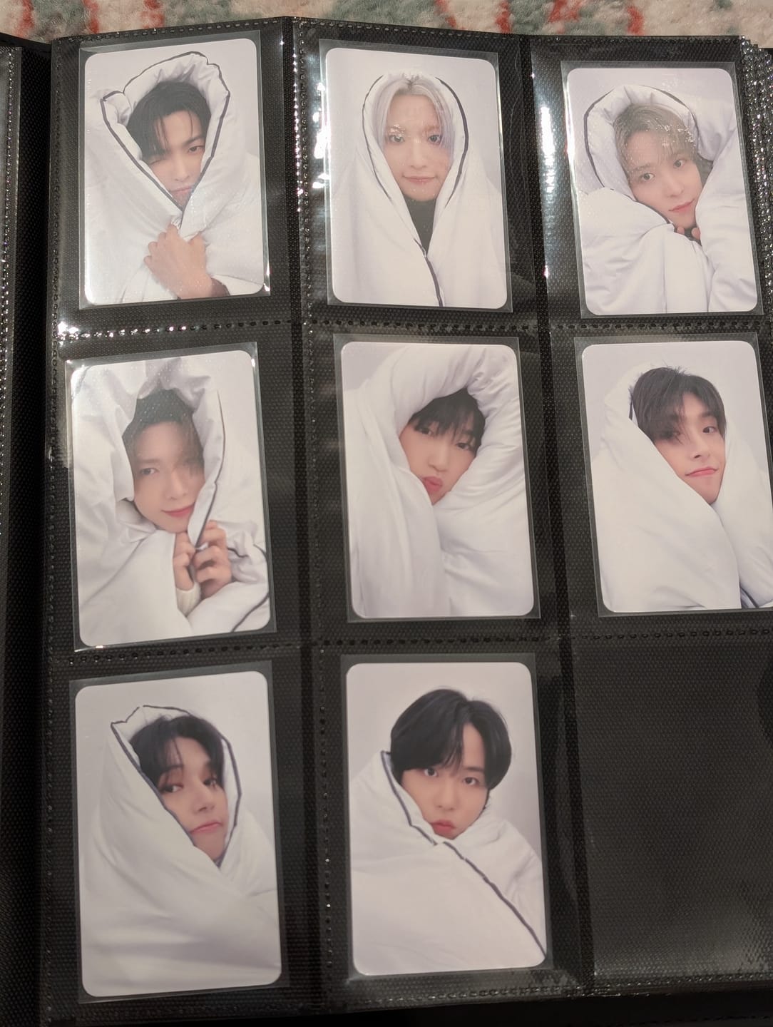 Customer photo review of [12/27 MAKESTAR PHOTOCARD EVENT] ATEEZ - GOLDEN HOUR: Part.2 (PRE-ORDER)